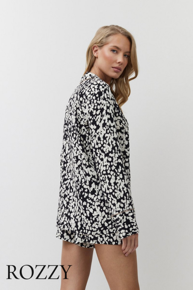 Пижама вискозная с шортами Aruelle Solene черный/молочный