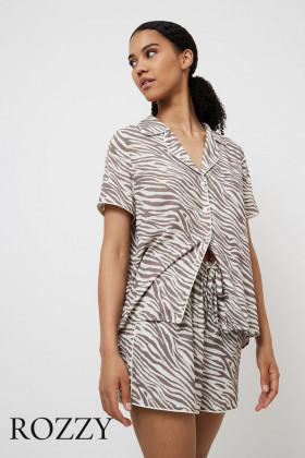 Пижама вискозная с шортами Aruelle Manuela капучино