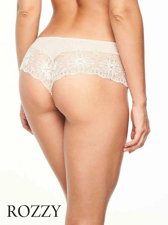 Трусы шорты-стринги Chantelle Champs Elysees C26040 бежевый